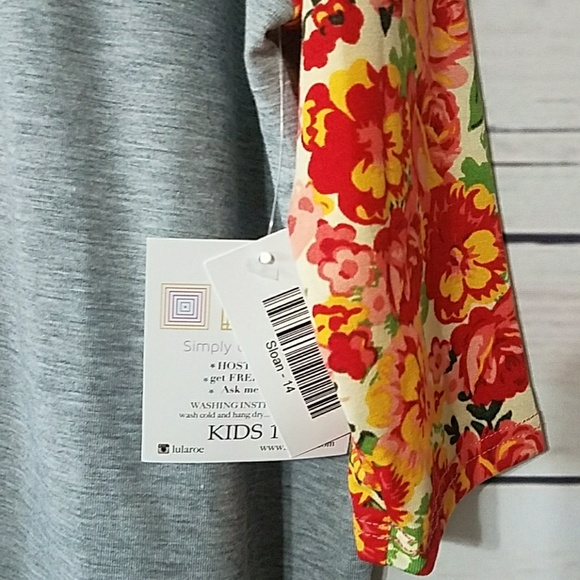 LuLaRoe Sloan T Size 14 baseball style tee! - Picture 3 of 4